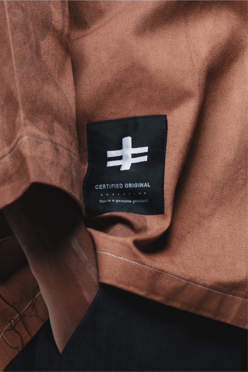 + DUST/ MUD SHIRT